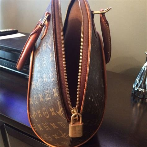 Louis Vuitton purse serial number lookup